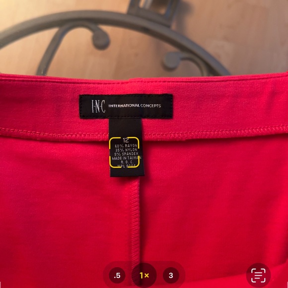 Skirt. New, but no tag. Never worn. - Picture 10 of 10